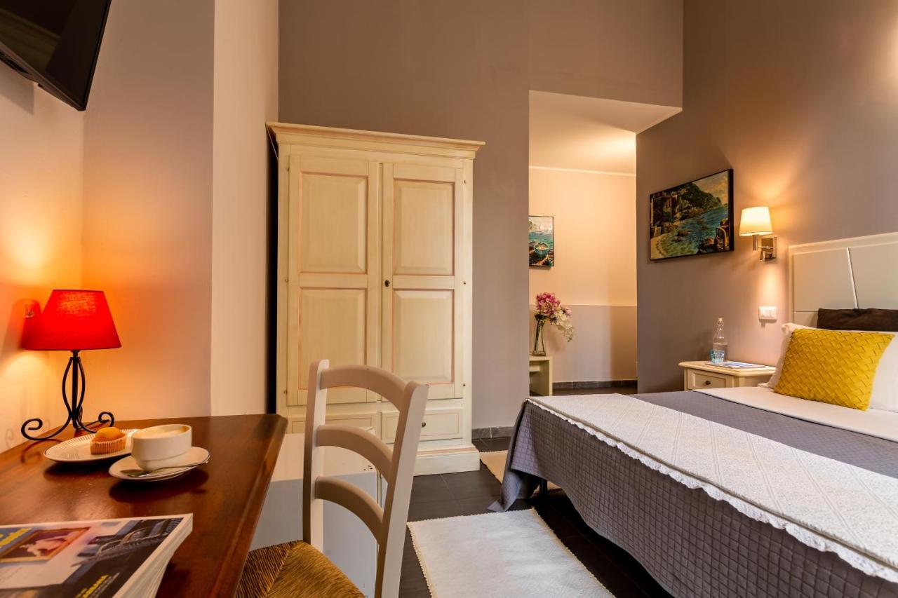 קליארי Marlin Rooms מראה חיצוני תמונה