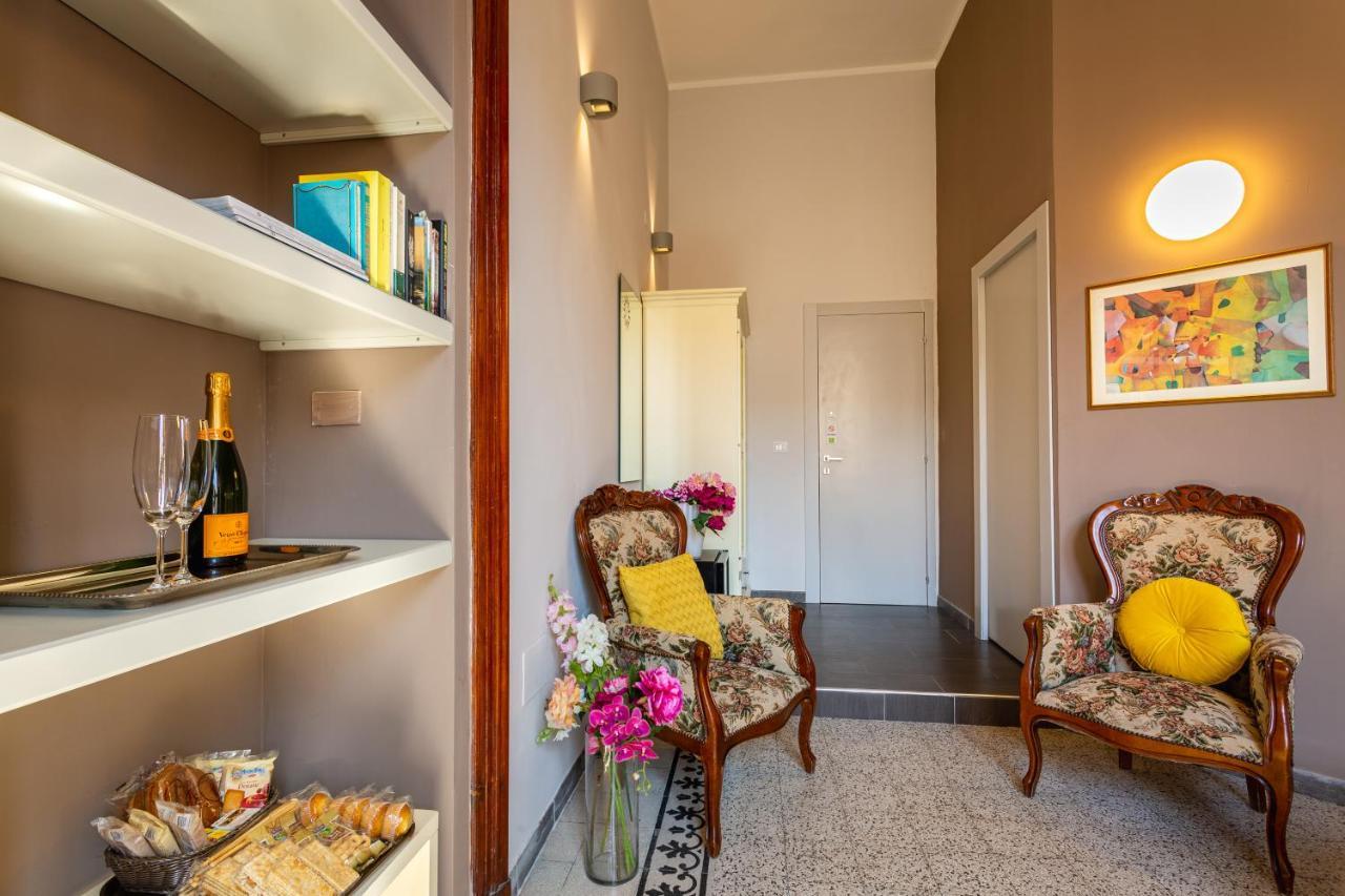 קליארי Marlin Rooms מראה חיצוני תמונה