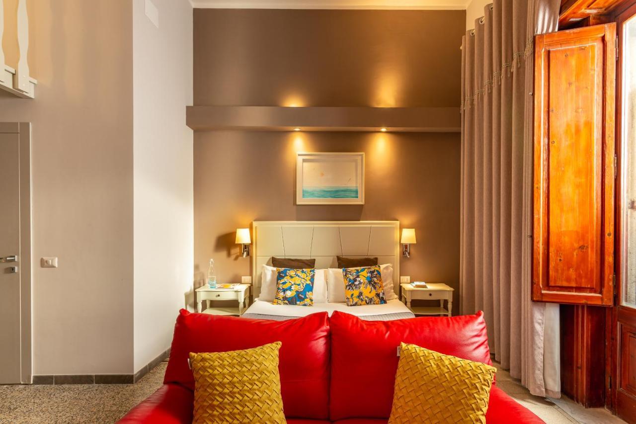 קליארי Marlin Rooms מראה חיצוני תמונה