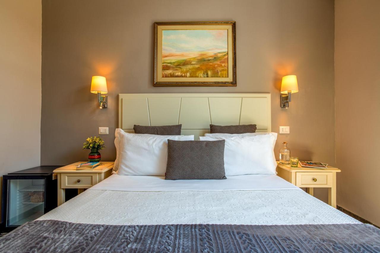 קליארי Marlin Rooms מראה חיצוני תמונה